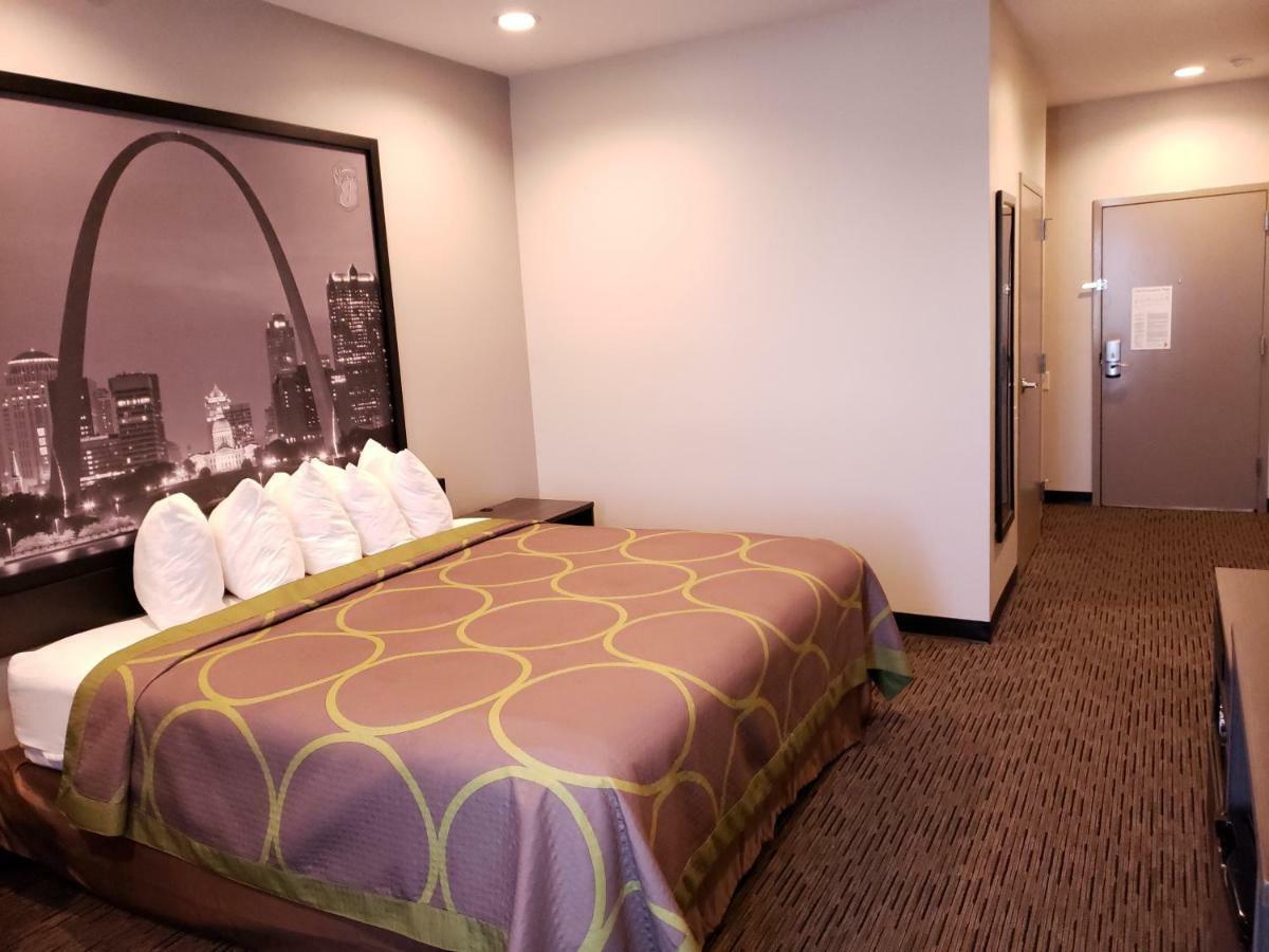 Super 8 By Wyndham St. Louis North Hotel Luaran gambar