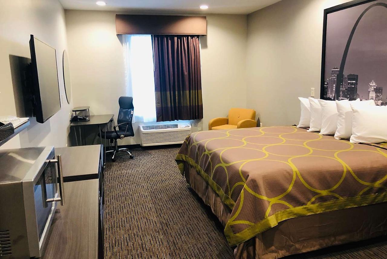 Super 8 By Wyndham St. Louis North Hotel Luaran gambar